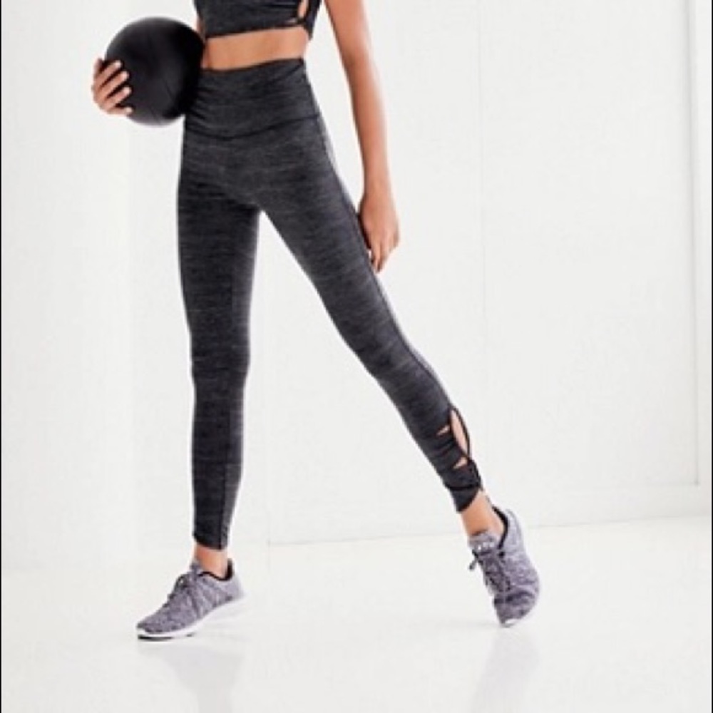 Free People Revolve Movement Sz SP